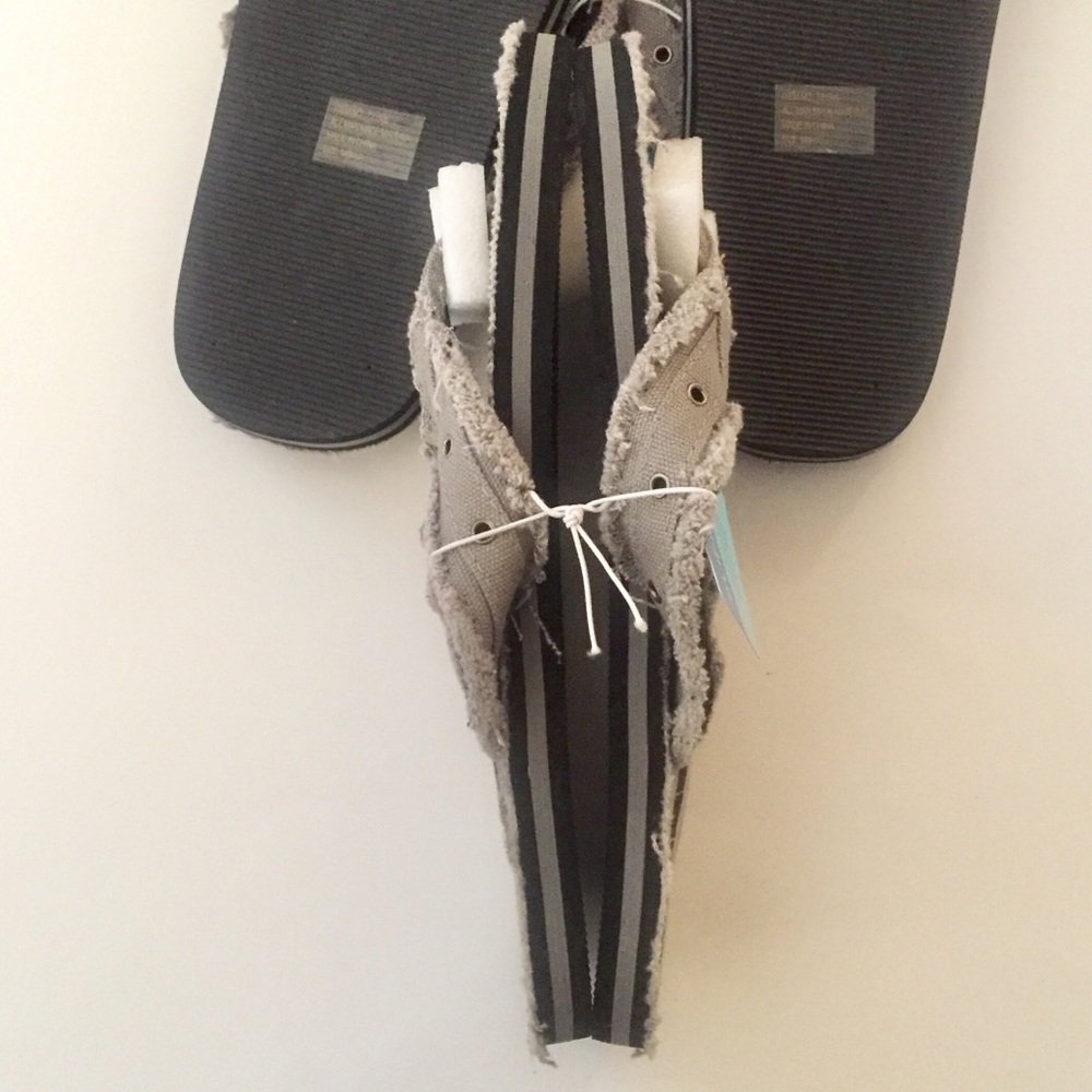 Double pack men’s flip flops - Picture 5 of 7